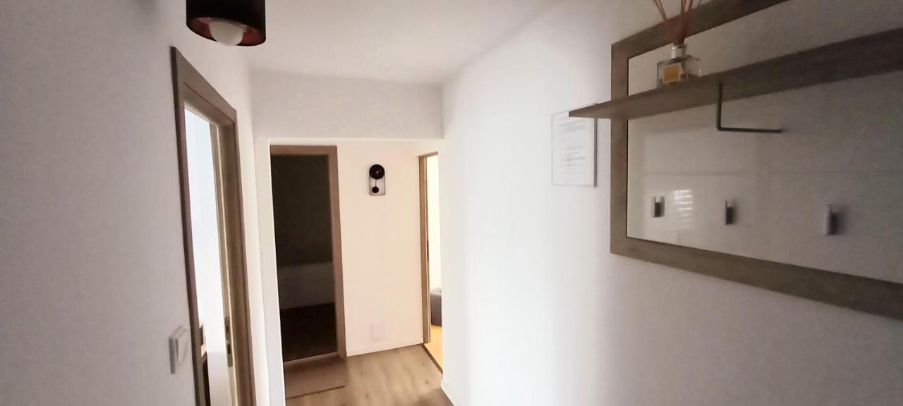 33 Coquette Apartment Baia Mare Exterior photo